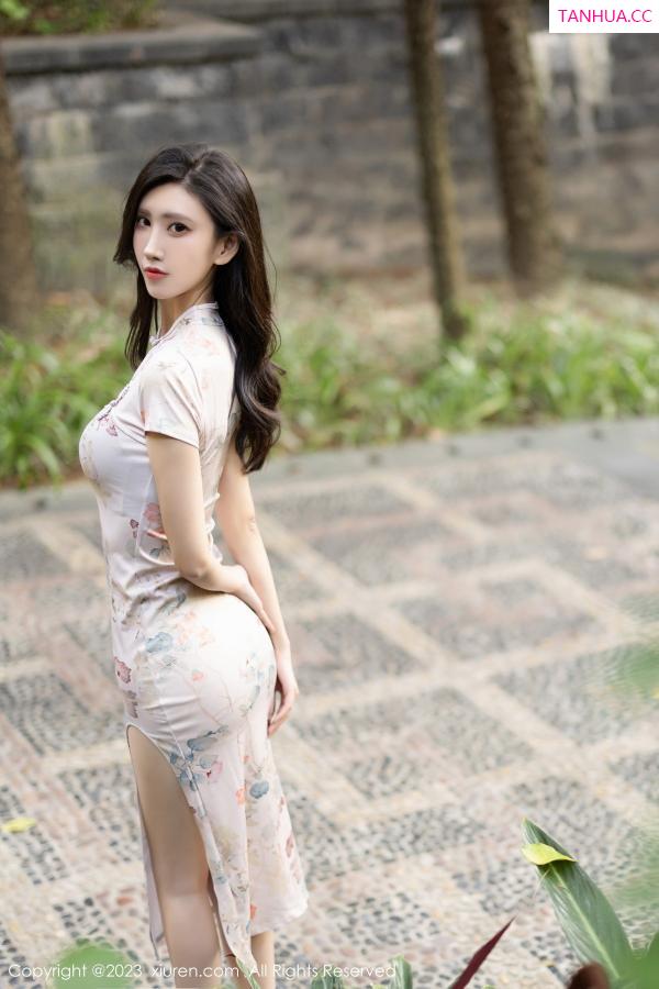  [XiuRen]高清写真图 2023.11.08 No.7631 章芃芃 旗袍美腿第23张图片